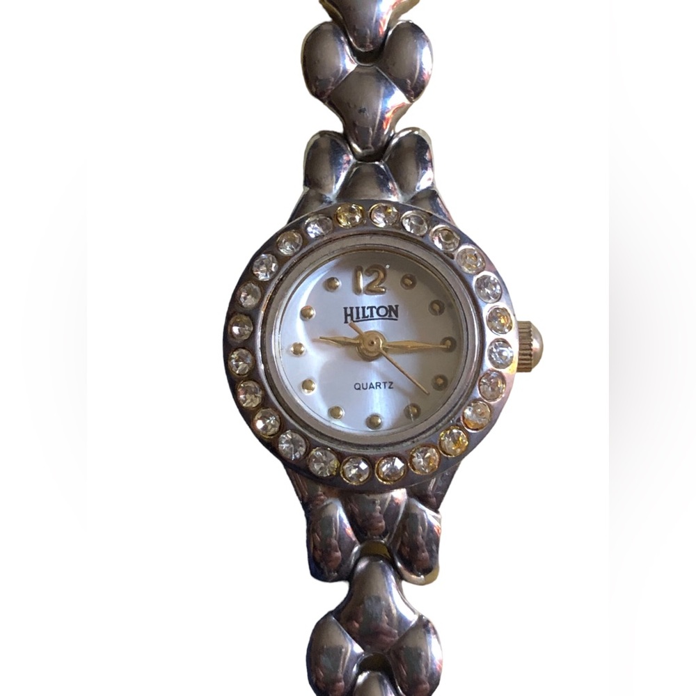 Beautiful HILTON Watch for women’s..silver band and white round dial